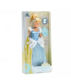 Muñeca Cenicienta con colgante de princesa Disney Store Disney Store - 2